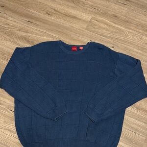Men's Blue Sweater